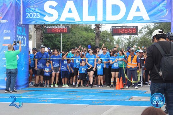 230424-nle-carrera-azul-imagen08