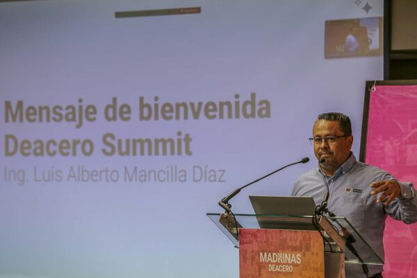 230510-gto-ia-madrinas-deacero-imagen02