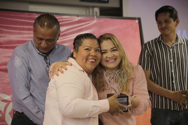230510-gto-ia-madrinas-deacero-imagen27